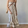 Vestido palabra de honor beige