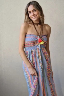 Vestido palabra de honor azul