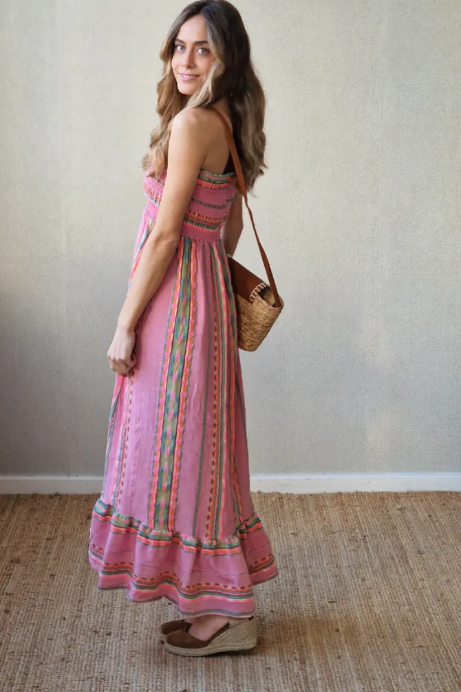 Vestido palabra de honor rosa