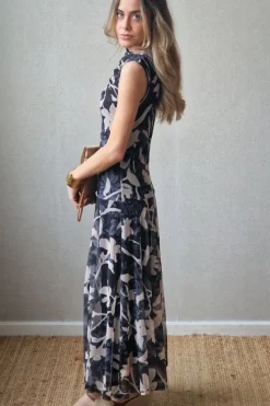 Vestido tul de flores negro
